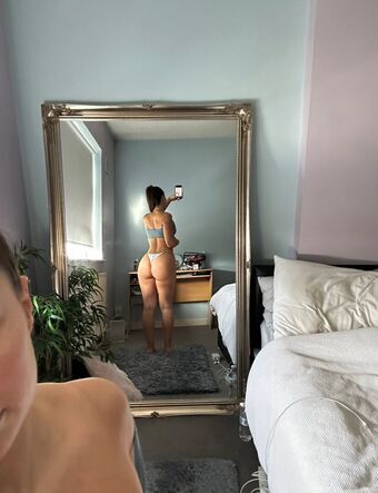 Gemma Owen Nude Leaks OnlyFans Photo 16