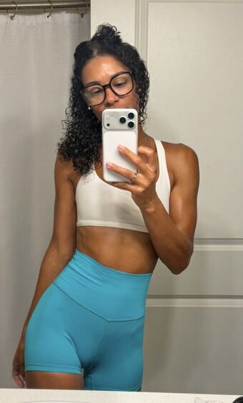 GianaGold Nude Leaks OnlyFans Photo 13