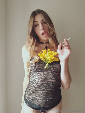 ginasmokingqueen Nude Leaks OnlyFans Photo 31