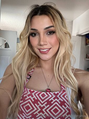 gisellegorgeous