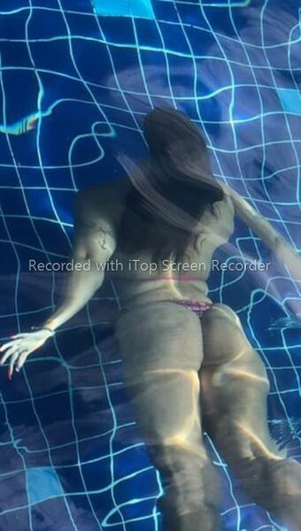 gislainepenaa Nude Leaks OnlyFans Photo 14