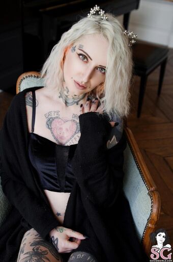 gladycesuicide