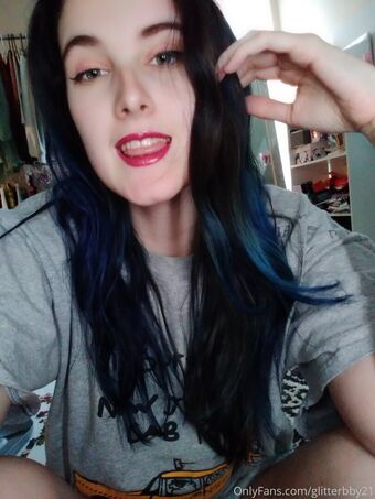 glitterbby21