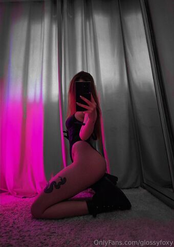 glossyfoxy