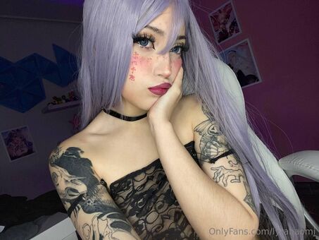 gothlyra Nude Leaks OnlyFans Photo 2