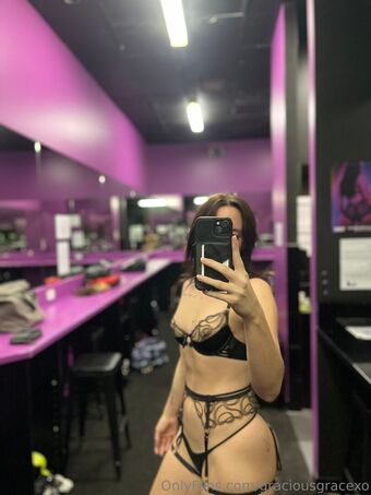 graciousgracexo Nude Leaks OnlyFans Photo 17