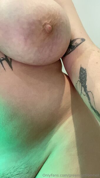 greencatfromhell Nude Leaks OnlyFans Photo 1