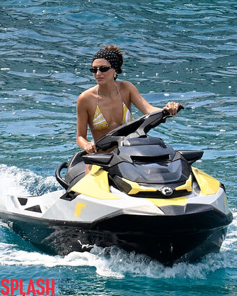 Hailey Baldwin Bieber