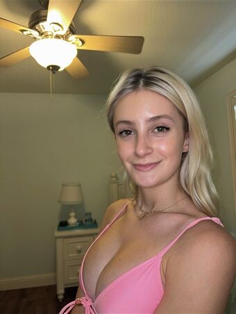 Hailey Sinclair Nude Leaks OnlyFans Photo 3