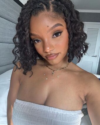 Halle Bailey Nude Leaks OnlyFans Photo 174