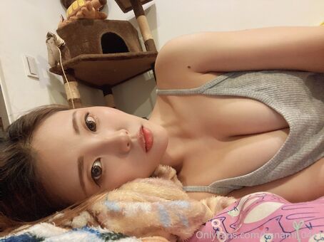 Hana Mitsuki Nude Leaks OnlyFans Photo 13