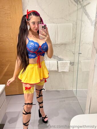 hangingwithmisty