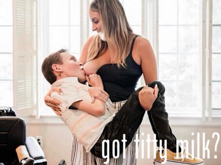 Hannah Alyward Nude Leaks OnlyFans Photo 37