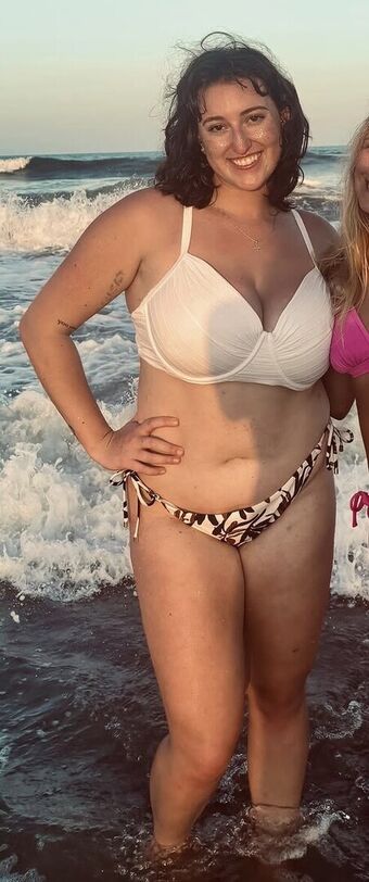 Hannah Brown Nude Leaks OnlyFans Photo 27
