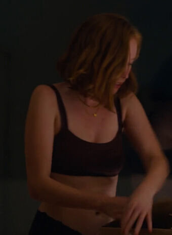 Hannah Einbinder Nude Leaks OnlyFans Photo 52