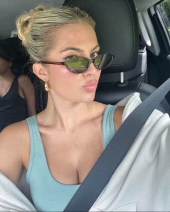 Hannah White Nude Leaks OnlyFans Photo 160