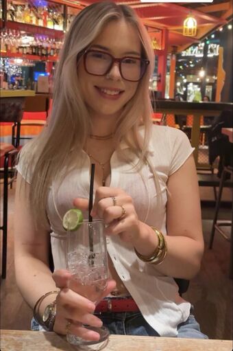 Hannahlilyfrostt Nude Leaks OnlyFans Photo 3