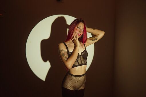 HannaRed_ Nude Leaks OnlyFans Photo 1