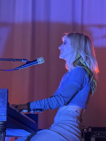 Hayley Williams Nude Leaks OnlyFans Photo 523