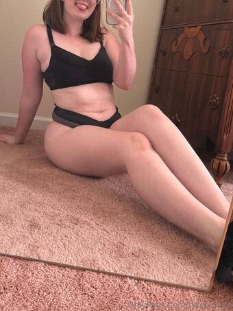 hazel.nuts Nude Leaks OnlyFans Photo 24