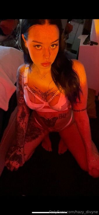 hazy_divyne Nude Leaks OnlyFans Photo 11