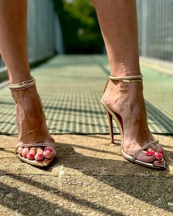 heelsofmine Nude Leaks OnlyFans Photo 15