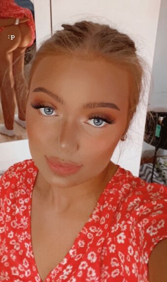 heleneelises/ Helene Elise Strom/ helenees