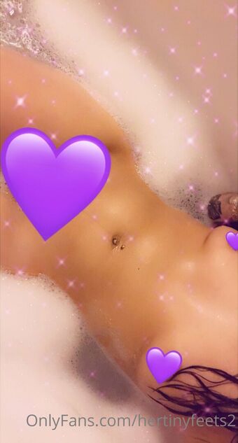 hertinyfeets2 Nude Leaks OnlyFans Photo 2