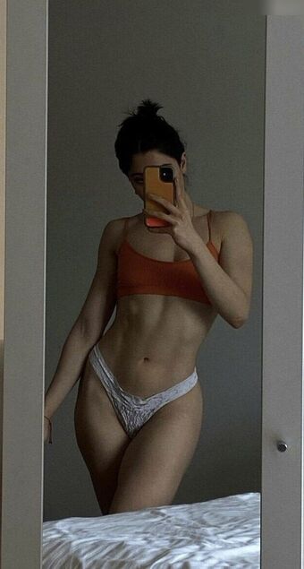 Hilal Fener Nude Leaks OnlyFans Photo 62