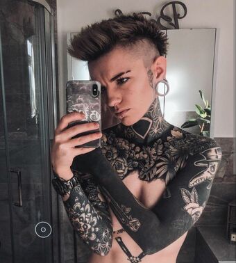 Holly Broome Inked Nude Leaks OnlyFans Photo 24