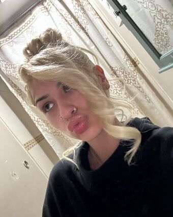 Hollynbanks Nude Leaks OnlyFans Photo 2