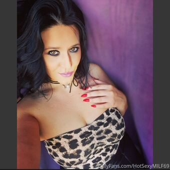 hotsexymommy69