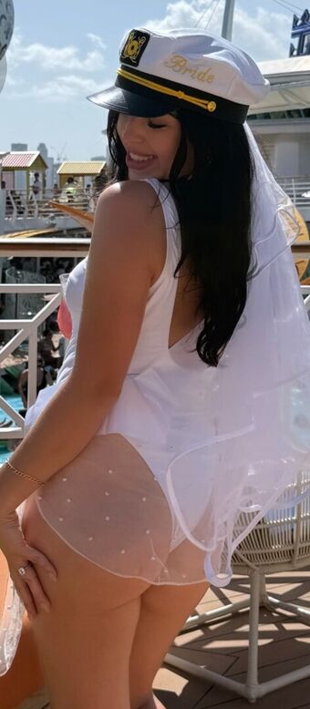 iamsofiabella Nude Leaks OnlyFans Photo 33