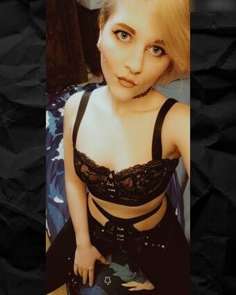 Ilyse Nude Leaks OnlyFans Photo 12