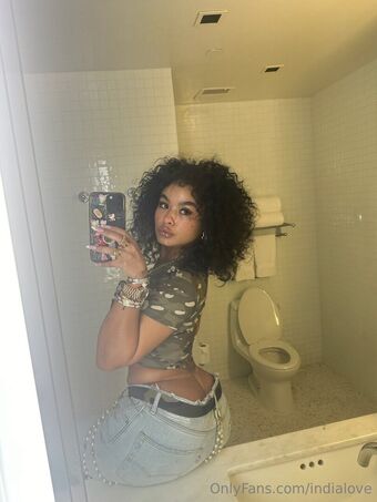 India Love Nude Leaks OnlyFans Photo 109