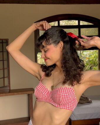 Isabelle Moreiraxsbel