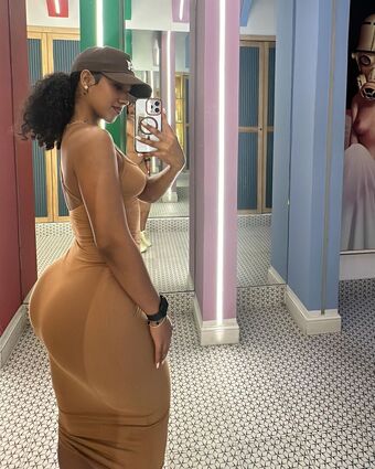 Isaury Calvo Nude Leaks OnlyFans Photo 10