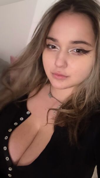 ismarghi Nude Leaks OnlyFans Photo 29