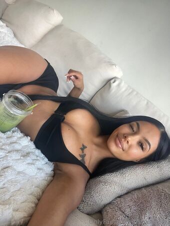itsmetrinity Nude Leaks OnlyFans Photo 13