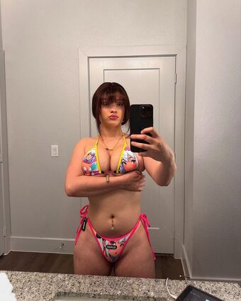 Itzwhitechina Nude Leaks OnlyFans Photo 21