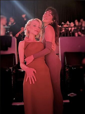 Ivanna Sakhno Nude Leaks OnlyFans Photo 39