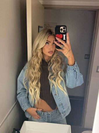 Izzi Dame Nude Leaks OnlyFans Photo 351