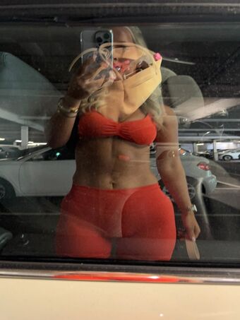 izzytaffs