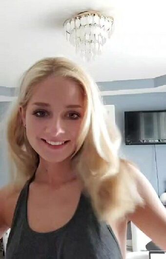 Jackie Evancho Nude Leaks OnlyFans Photo 37