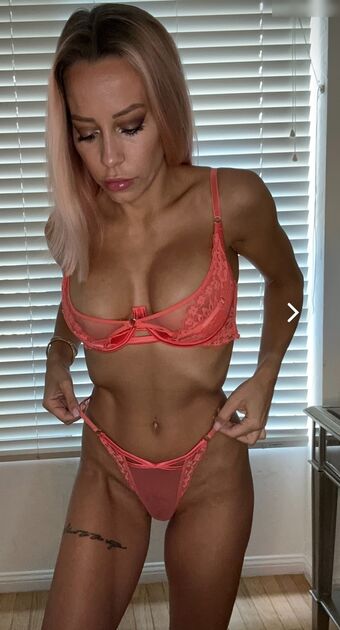 Jacqueline Siemsen Nude Leaks OnlyFans Photo 44