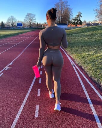 jade_tasha_