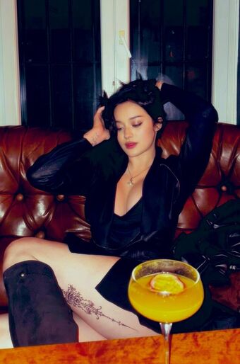 JadeyAnh Nude Leaks OnlyFans Photo 149