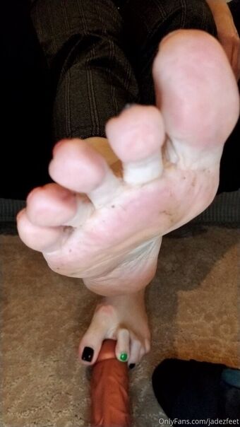 jadezfeet