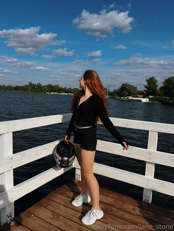 jane_stone