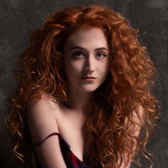 Janet Devlin